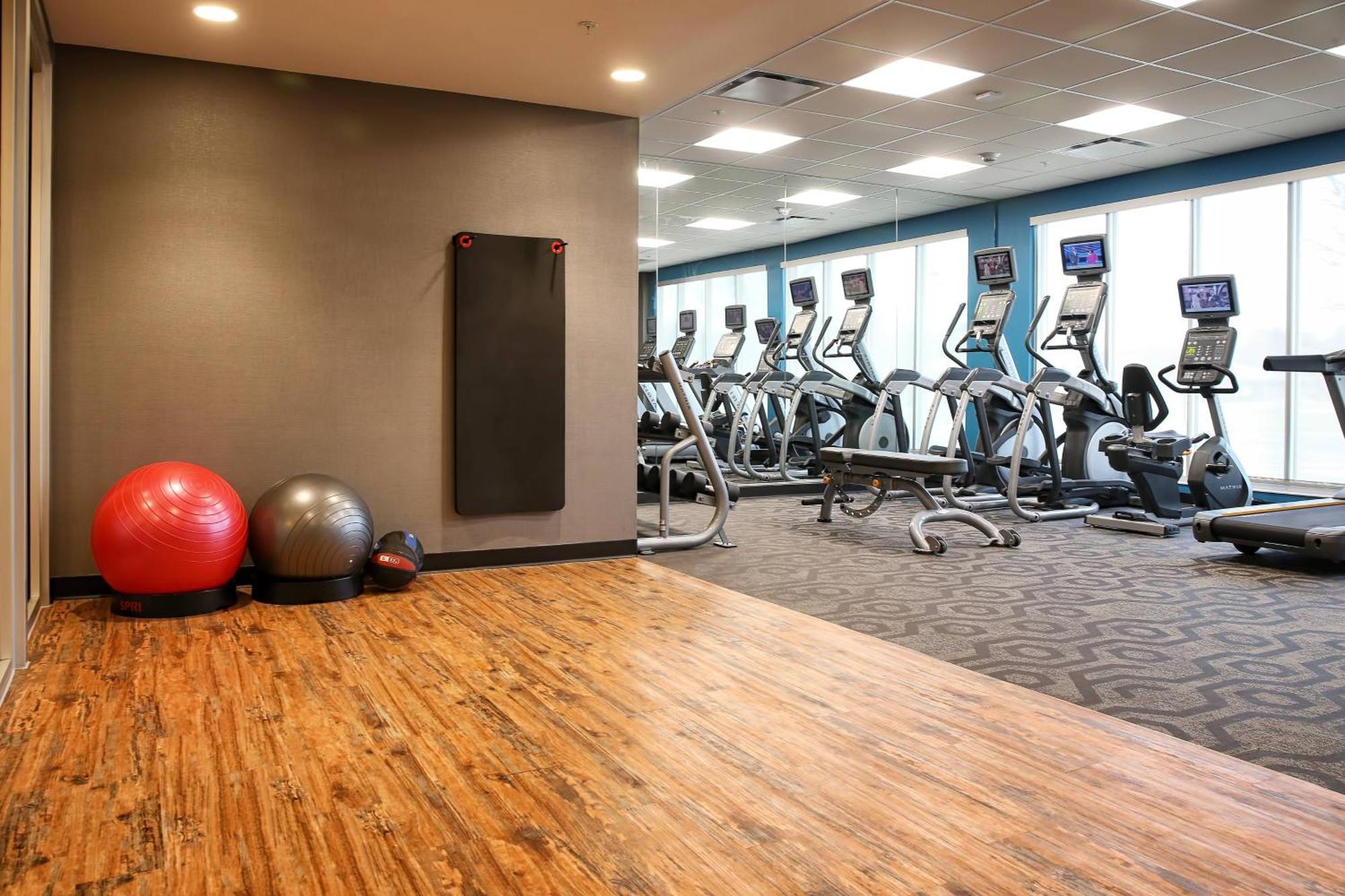 Fairfield Inn & Suites By Marriott Madison Verona Buitenkant foto